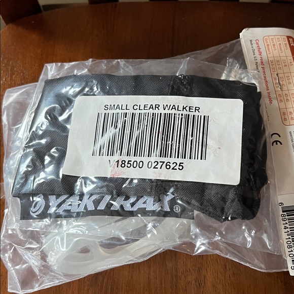 Yaktrax Walker Ice and Snow Traction Cleats with black storage bag - Picture 3 of 4